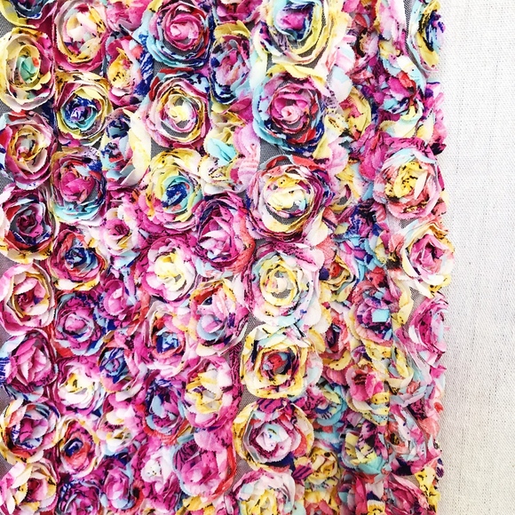 Leith Three-Dimensional Vivid Roses Midi Skirt - Picture 4 of 7